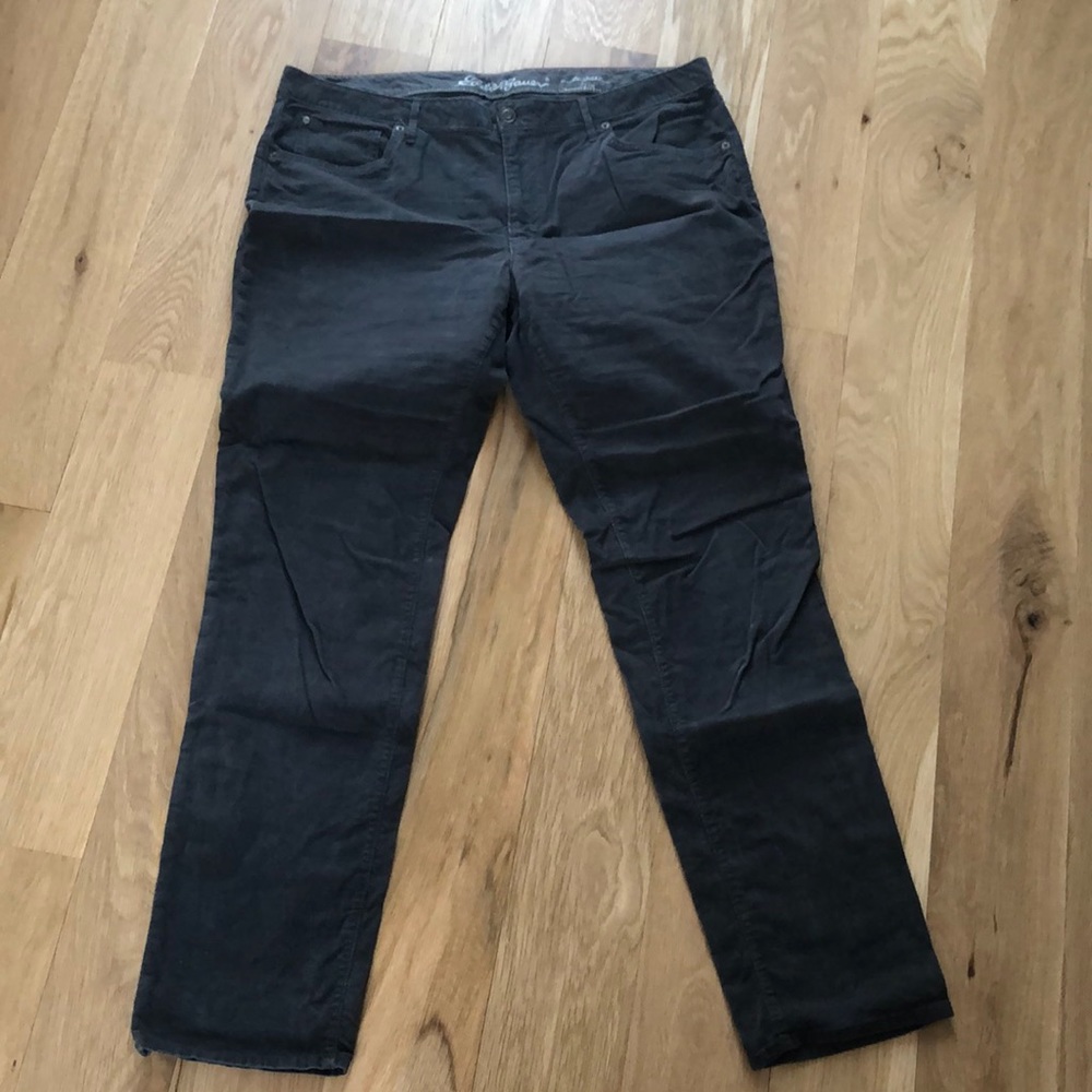 Womens Eddie Bauer dark gray corduroy pants 16T